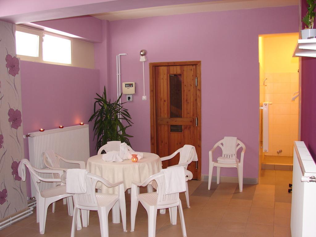 Salgo Hotel Salgótarján 外观 照片
