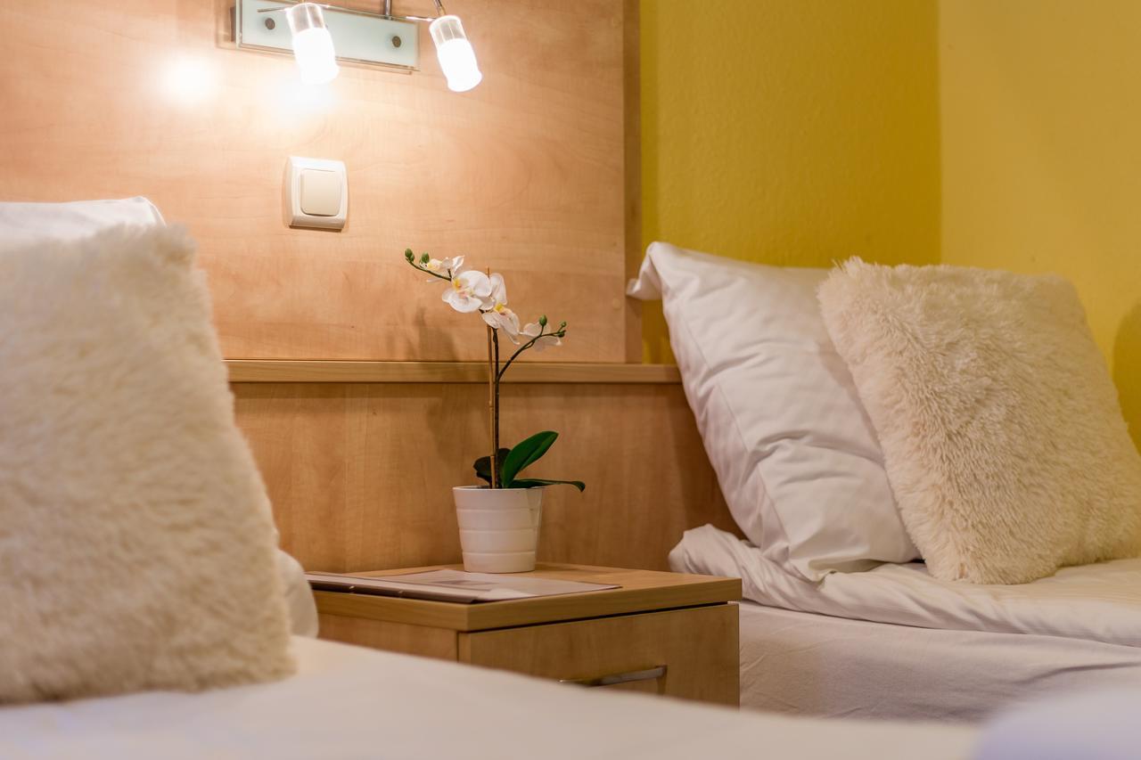 Salgo Hotel Salgótarján 外观 照片