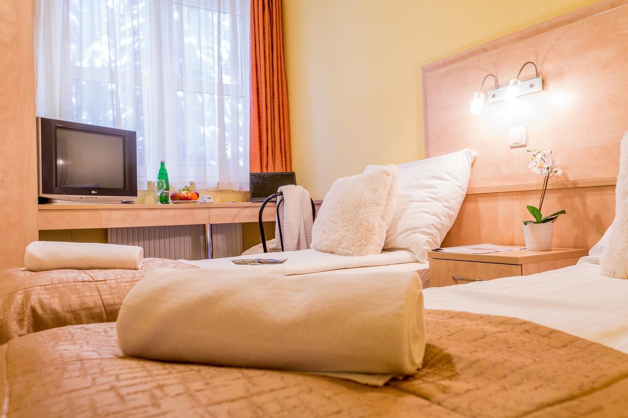 Salgo Hotel Salgótarján 外观 照片