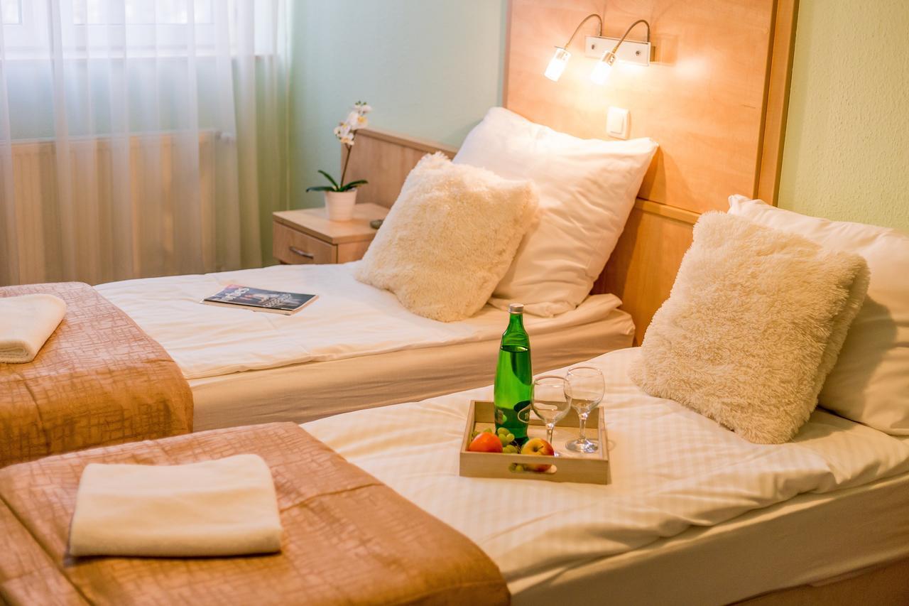Salgo Hotel Salgótarján 外观 照片