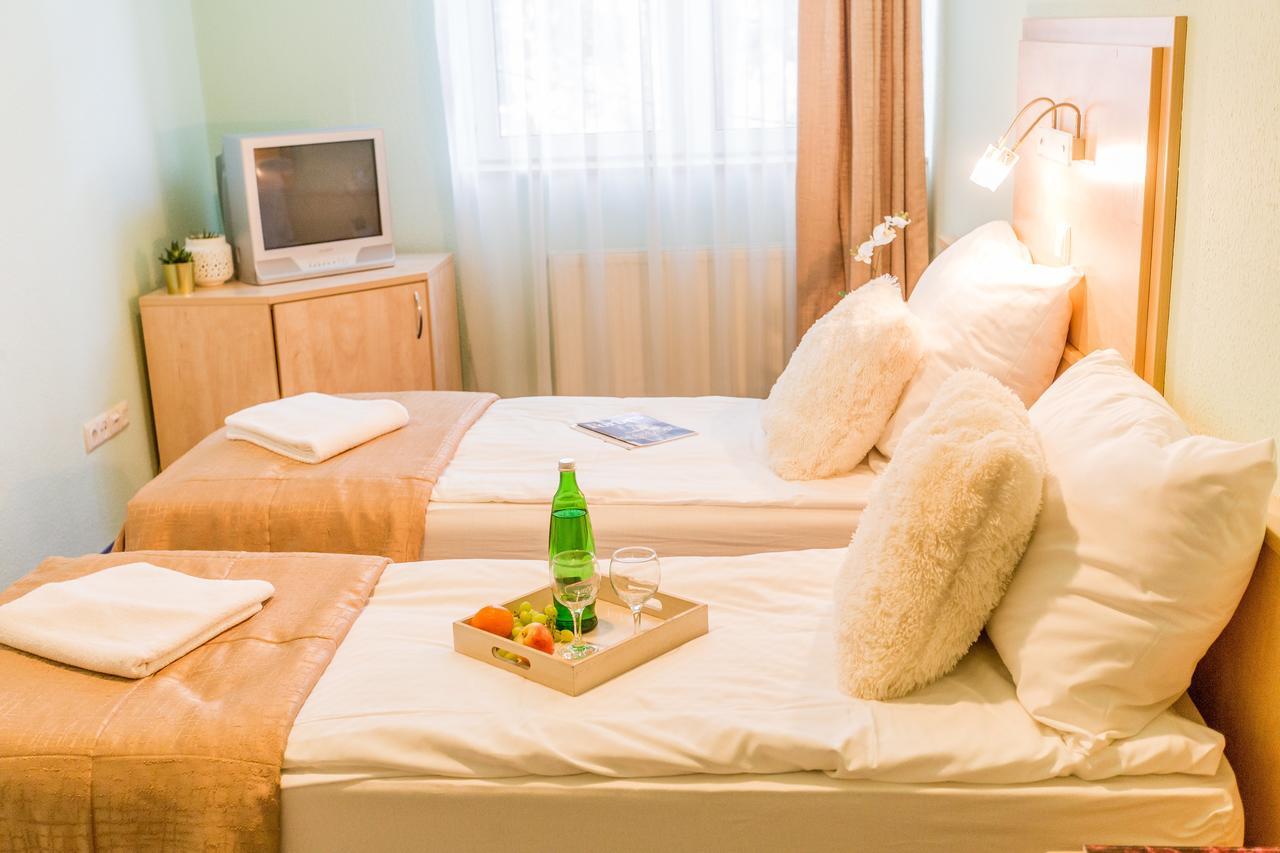 Salgo Hotel Salgótarján 外观 照片