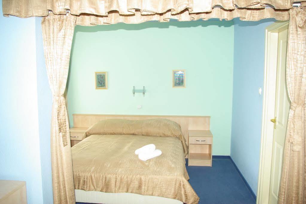 Salgo Hotel Salgótarján 外观 照片